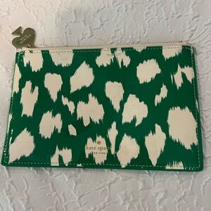 NWOT Kate Spade Clutch or Pouch. Pretty green and white color!